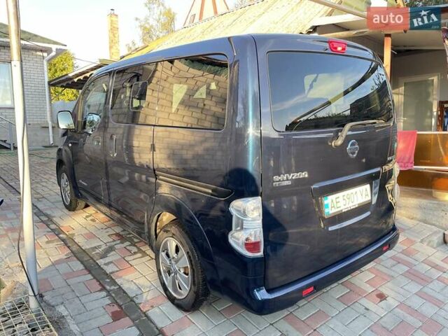 Синий Ниссан e-NV200, объемом двигателя 0 л и пробегом 109 тыс. км за 13200 $, фото 1 на Automoto.ua