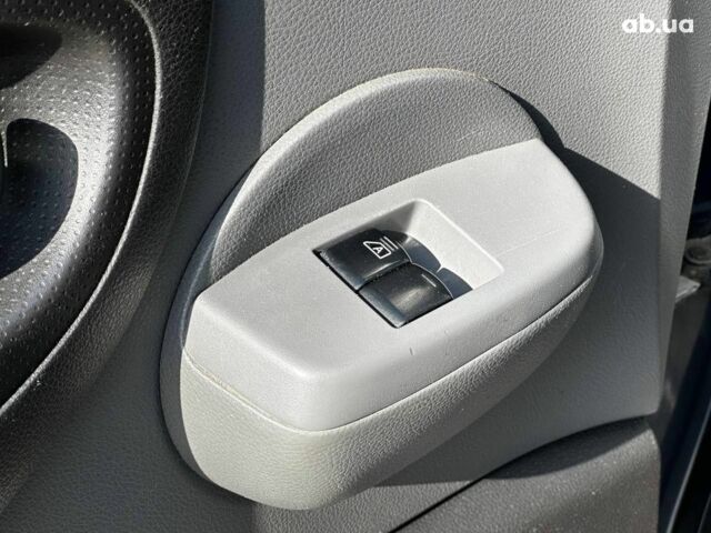 Синій Ніссан e-NV200, об'ємом двигуна 1.6 л та пробігом 223 тис. км за 7790 $, фото 10 на Automoto.ua