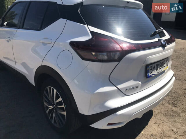 Білий Ніссан Kicks, об'ємом двигуна 1.6 л та пробігом 88 тис. км за 16500 $, фото 7 на Automoto.ua