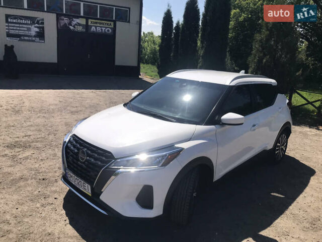 Білий Ніссан Kicks, об'ємом двигуна 1.6 л та пробігом 88 тис. км за 16500 $, фото 13 на Automoto.ua