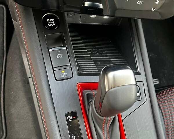 Белый Ниссан Kicks, объемом двигателя 2 л и пробегом 4 тыс. км за 25500 $, фото 8 на Automoto.ua