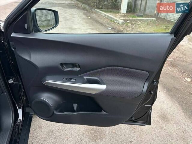 Чорний Ніссан Kicks, об'ємом двигуна 1.6 л та пробігом 117 тис. км за 13500 $, фото 22 на Automoto.ua