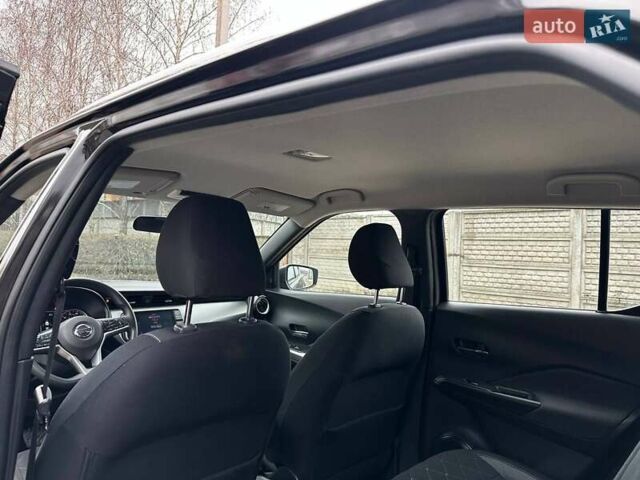 Чорний Ніссан Kicks, об'ємом двигуна 1.6 л та пробігом 117 тис. км за 13500 $, фото 28 на Automoto.ua