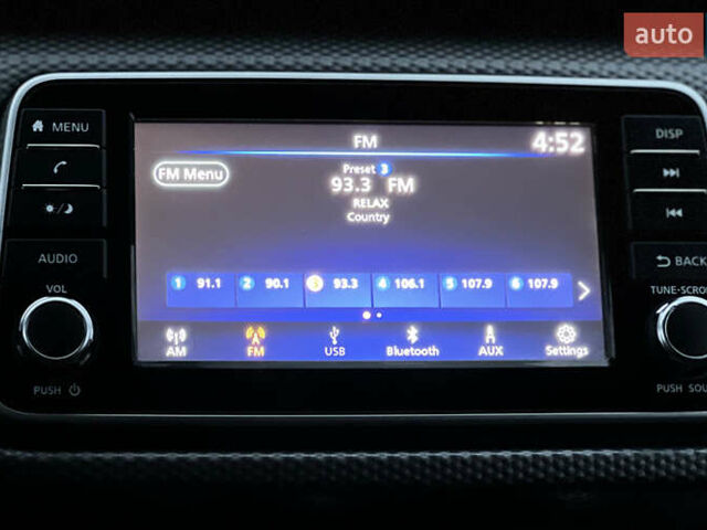 Черный Ниссан Kicks, объемом двигателя 1.6 л и пробегом 96 тыс. км за 13850 $, фото 11 на Automoto.ua