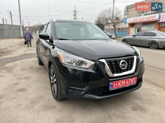 Чорний Ніссан Kicks, об'ємом двигуна 1.6 л та пробігом 117 тис. км за 13500 $, фото 4 на Automoto.ua