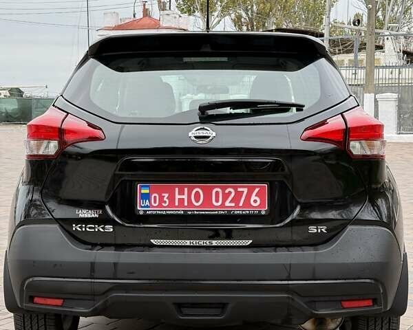 Чорний Ніссан Kicks, об'ємом двигуна 1.6 л та пробігом 107 тис. км за 15200 $, фото 12 на Automoto.ua