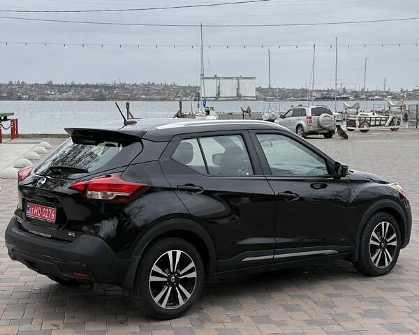 Чорний Ніссан Kicks, об'ємом двигуна 1.6 л та пробігом 107 тис. км за 15200 $, фото 16 на Automoto.ua