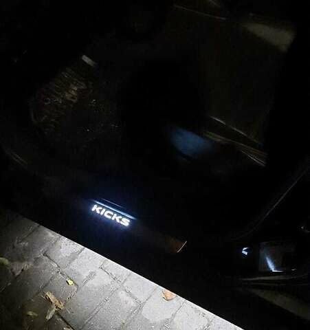 Черный Ниссан Kicks, объемом двигателя 1.6 л и пробегом 109 тыс. км за 16999 $, фото 6 на Automoto.ua