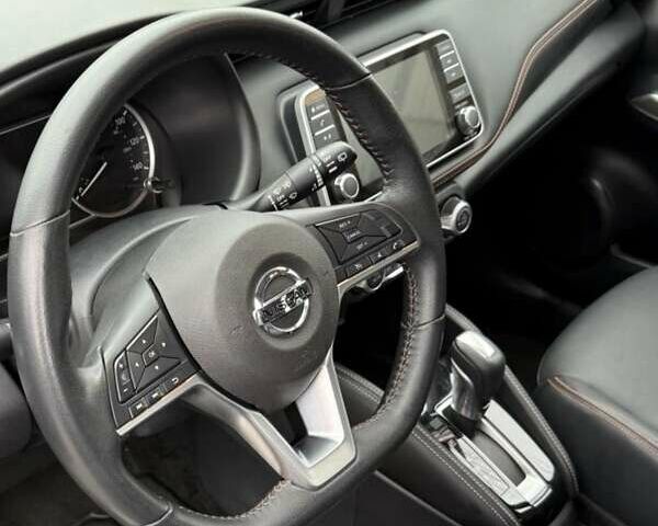 Черный Ниссан Kicks, объемом двигателя 1.6 л и пробегом 109 тыс. км за 16999 $, фото 10 на Automoto.ua