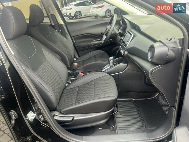 Черный Ниссан Kicks, объемом двигателя 1.6 л и пробегом 28 тыс. км за 14700 $, фото 33 на Automoto.ua