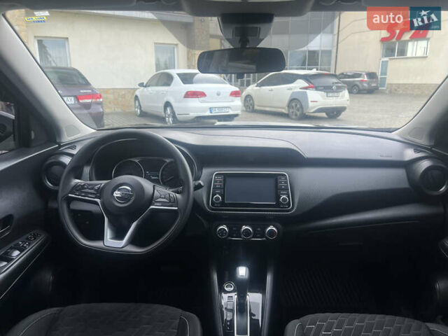 Черный Ниссан Kicks, объемом двигателя 1.6 л и пробегом 28 тыс. км за 14700 $, фото 35 на Automoto.ua