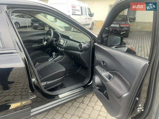 Черный Ниссан Kicks, объемом двигателя 1.6 л и пробегом 28 тыс. км за 14700 $, фото 32 на Automoto.ua