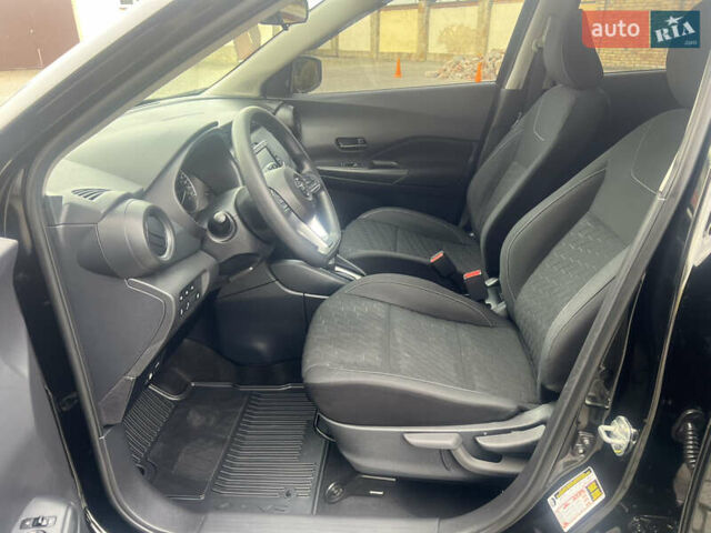 Черный Ниссан Kicks, объемом двигателя 1.6 л и пробегом 28 тыс. км за 14700 $, фото 26 на Automoto.ua