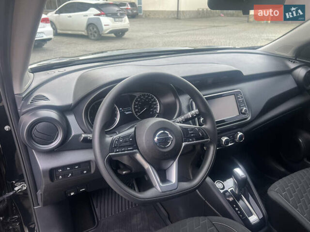 Черный Ниссан Kicks, объемом двигателя 1.6 л и пробегом 28 тыс. км за 14700 $, фото 36 на Automoto.ua