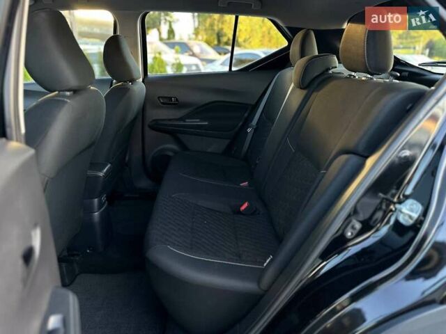 Черный Ниссан Kicks, объемом двигателя 1.6 л и пробегом 24 тыс. км за 15990 $, фото 17 на Automoto.ua