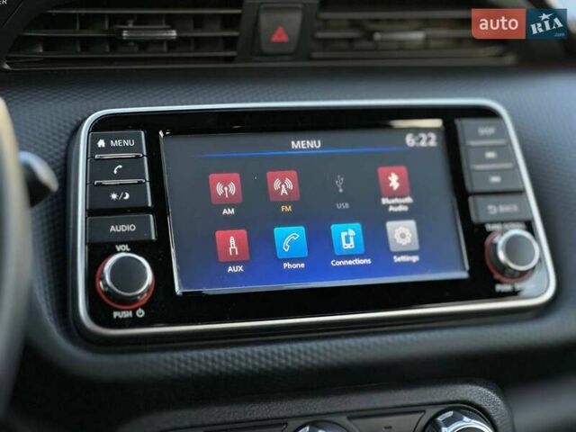 Черный Ниссан Kicks, объемом двигателя 1.6 л и пробегом 24 тыс. км за 15990 $, фото 22 на Automoto.ua