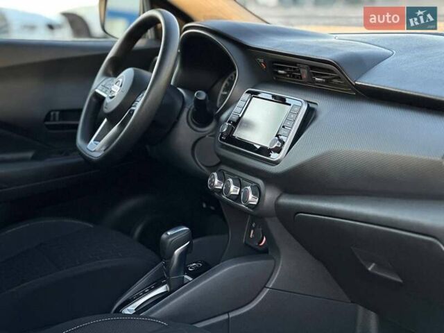 Черный Ниссан Kicks, объемом двигателя 1.6 л и пробегом 24 тыс. км за 15990 $, фото 13 на Automoto.ua