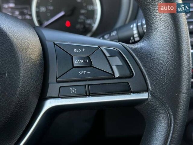 Черный Ниссан Kicks, объемом двигателя 1.6 л и пробегом 24 тыс. км за 15990 $, фото 20 на Automoto.ua