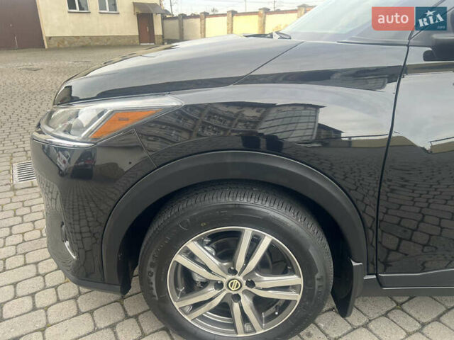 Черный Ниссан Kicks, объемом двигателя 1.6 л и пробегом 28 тыс. км за 14700 $, фото 13 на Automoto.ua