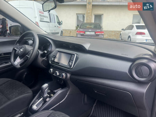 Черный Ниссан Kicks, объемом двигателя 1.6 л и пробегом 28 тыс. км за 14700 $, фото 34 на Automoto.ua