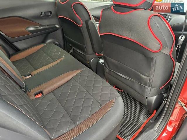 Червоний Ніссан Kicks, об'ємом двигуна 1.6 л та пробігом 118 тис. км за 14740 $, фото 12 на Automoto.ua