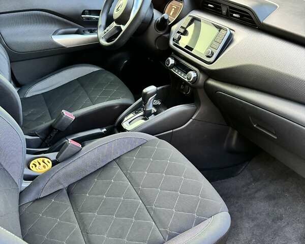 Червоний Ніссан Kicks, об'ємом двигуна 1.6 л та пробігом 82 тис. км за 15200 $, фото 31 на Automoto.ua