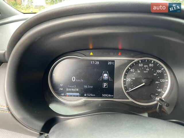 Красный Ниссан Kicks, объемом двигателя 1.6 л и пробегом 51 тыс. км за 16500 $, фото 17 на Automoto.ua