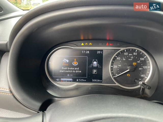 Красный Ниссан Kicks, объемом двигателя 1.6 л и пробегом 51 тыс. км за 16500 $, фото 16 на Automoto.ua