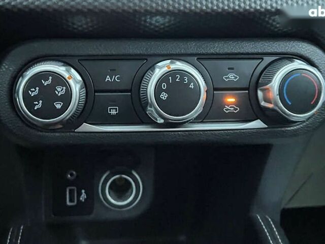 Ниссан Kicks, объемом двигателя 1.6 л и пробегом 96 тыс. км за 13850 $, фото 12 на Automoto.ua