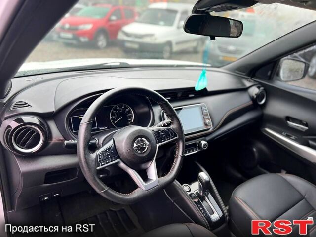 Ниссан Kicks, объемом двигателя 1.6 л и пробегом 96 тыс. км за 14500 $, фото 4 на Automoto.ua