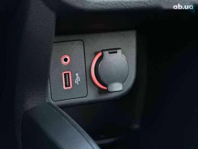 Ниссан Kicks, объемом двигателя 1.6 л и пробегом 24 тыс. км за 16500 $, фото 24 на Automoto.ua