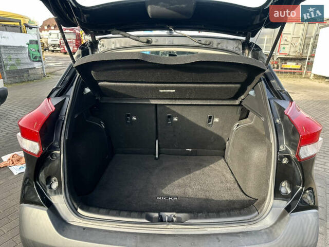 Сірий Ніссан Kicks, об'ємом двигуна 1.6 л та пробігом 221 тис. км за 11999 $, фото 9 на Automoto.ua