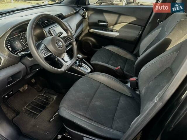 Сірий Ніссан Kicks, об'ємом двигуна 1.6 л та пробігом 221 тис. км за 11999 $, фото 5 на Automoto.ua