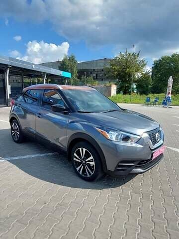 Серый Ниссан Kicks, объемом двигателя 1.6 л и пробегом 33 тыс. км за 14499 $, фото 9 на Automoto.ua