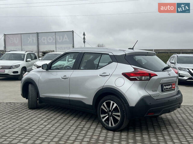 Серый Ниссан Kicks, объемом двигателя 1.6 л и пробегом 85 тыс. км за 14590 $, фото 5 на Automoto.ua