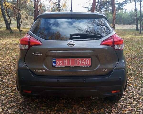 Серый Ниссан Kicks, объемом двигателя 1.6 л и пробегом 110 тыс. км за 14300 $, фото 43 на Automoto.ua