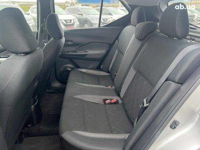 Серый Ниссан Kicks, объемом двигателя 1.6 л и пробегом 85 тыс. км за 14590 $, фото 29 на Automoto.ua