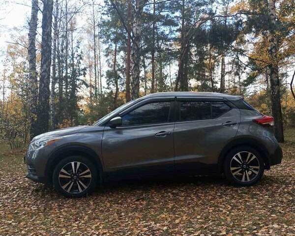 Серый Ниссан Kicks, объемом двигателя 1.6 л и пробегом 110 тыс. км за 14300 $, фото 22 на Automoto.ua
