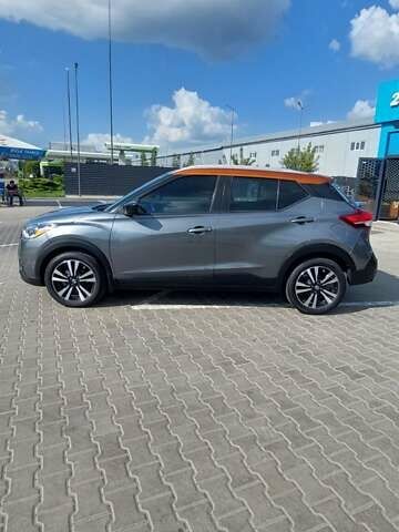 Серый Ниссан Kicks, объемом двигателя 1.6 л и пробегом 33 тыс. км за 14499 $, фото 5 на Automoto.ua