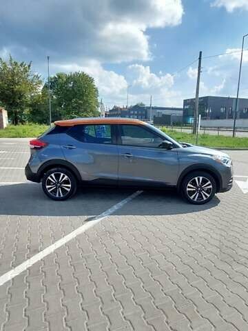 Серый Ниссан Kicks, объемом двигателя 1.6 л и пробегом 33 тыс. км за 14499 $, фото 6 на Automoto.ua