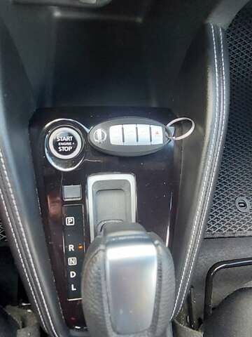 Серый Ниссан Kicks, объемом двигателя 1.6 л и пробегом 33 тыс. км за 14499 $, фото 32 на Automoto.ua