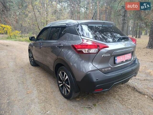 Серый Ниссан Kicks, объемом двигателя 1.6 л и пробегом 110 тыс. км за 14300 $, фото 10 на Automoto.ua