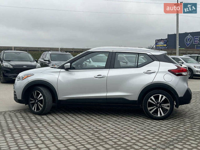 Серый Ниссан Kicks, объемом двигателя 1.6 л и пробегом 85 тыс. км за 14590 $, фото 4 на Automoto.ua