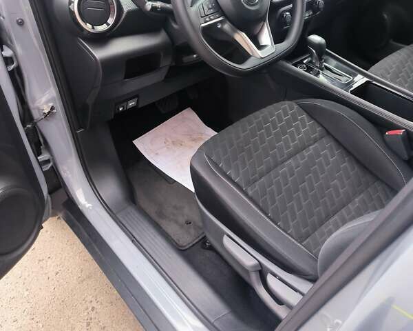 Серый Ниссан Kicks, объемом двигателя 1.6 л и пробегом 59 тыс. км за 14800 $, фото 14 на Automoto.ua