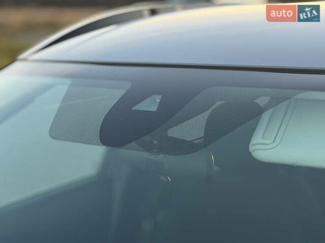 Серый Ниссан Kicks, объемом двигателя 1.6 л и пробегом 60 тыс. км за 16555 $, фото 8 на Automoto.ua