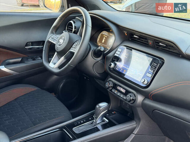 Серый Ниссан Kicks, объемом двигателя 1.6 л и пробегом 60 тыс. км за 16555 $, фото 68 на Automoto.ua