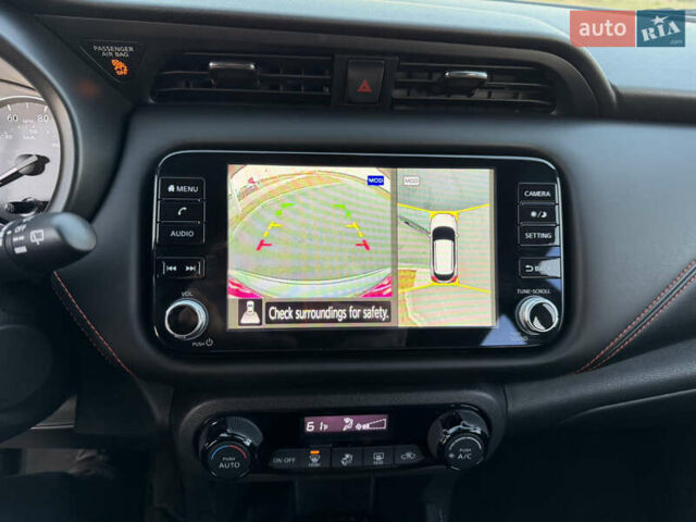 Серый Ниссан Kicks, объемом двигателя 1.6 л и пробегом 60 тыс. км за 16555 $, фото 53 на Automoto.ua