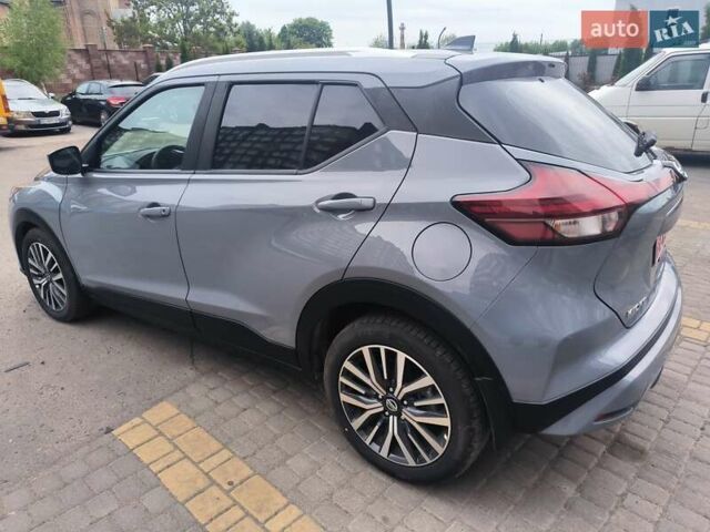 Серый Ниссан Kicks, объемом двигателя 1.6 л и пробегом 59 тыс. км за 14800 $, фото 11 на Automoto.ua