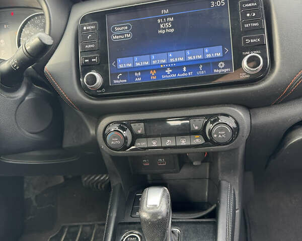 Серый Ниссан Kicks, объемом двигателя 1.6 л и пробегом 122 тыс. км за 12100 $, фото 14 на Automoto.ua