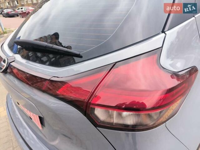 Серый Ниссан Kicks, объемом двигателя 1.6 л и пробегом 59 тыс. км за 14800 $, фото 5 на Automoto.ua